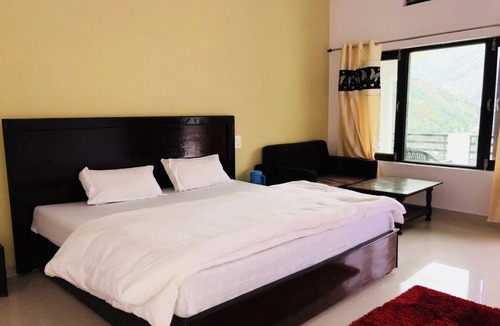 Narainkoti Hotel | Hotel The Himalaya Orchid Guptkashi