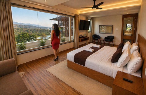 Rishikesh Hotel | Hotel The Montara Near Ganga Ghat