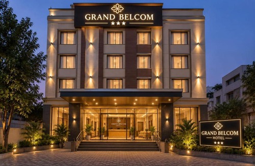 South West Hotel | Hotel The Pacific Suites Inns Near New Delhi IGI Airport