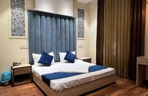 Zirakpur Hotel | Hotel The SOHO