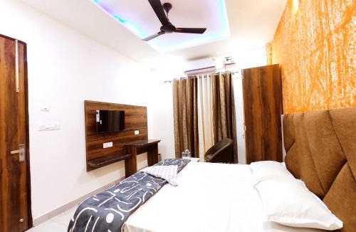 Phagwara Hotel | HOTEL THE VELVET PRIME - Premium & Luxury Suits Rooms