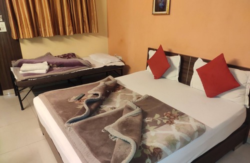 Paharganj Hotel | Hotel Trio Tourist