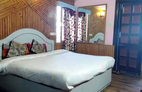 Shoghi Hotel | Hotel Vatika Resorts Cottages Shimla