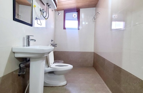 Shoghi Hotel | Hotel Vatika Resorts Cottages Shimla