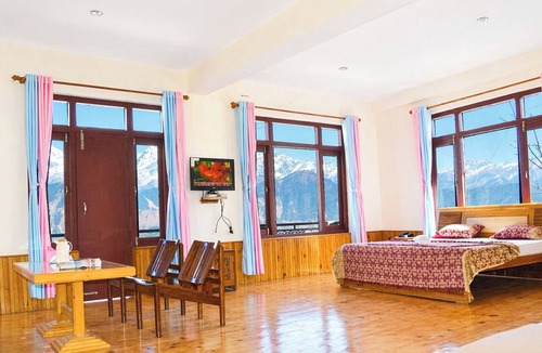 Munsyari Hotel | Hotel Vijay Mount View Resort Munsyari