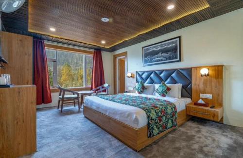 Pahalgam Hotel | Hotel Village Corner