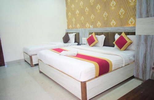 Rau Resort | Hotel vinayak shree