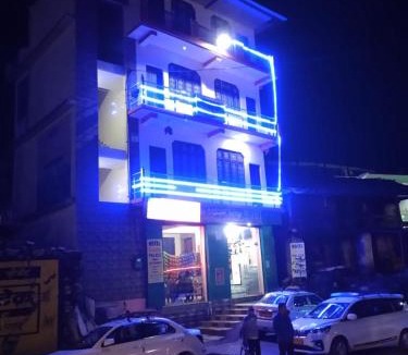 Rajgarhi Hotel | Hotel Vivek Palace