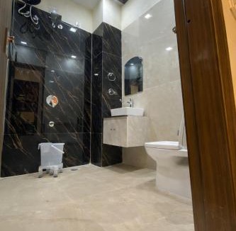 Zirakpur Hotel | Hotel Wood Lark by Sidham Group # Choice of Manali, Himachal Tourists