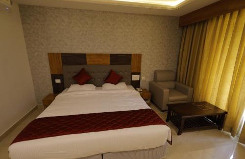 Tirupati Hotel | Hotel Woodside Prestige