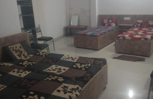Kannauj Hotel | Hotel Yogendra