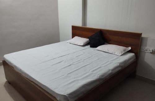 Kannauj Hotel | Hotel Yogendra
