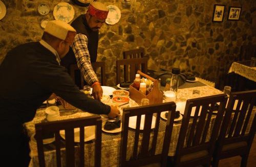 Nainital Hotel | House of Bhikampur