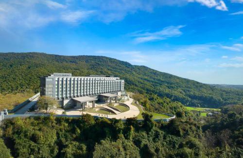 Bullawala Hotel | Hyatt Regency Dehradun Resort and Spa