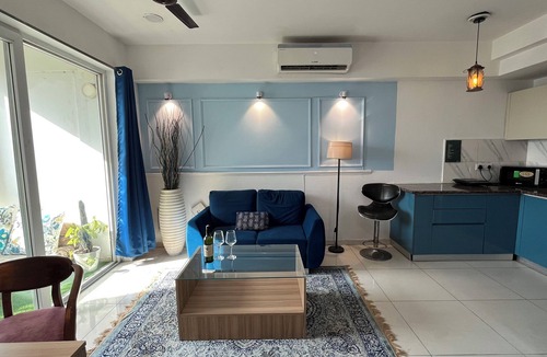 Greater Noida Apartment | Indigo by Grehstay 1BHK Serviced Apartment