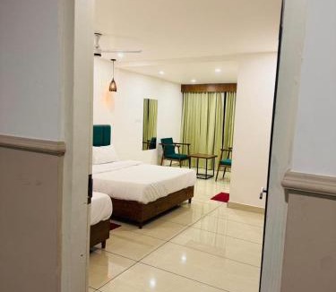 Kozhikode Hotel | International Tourist Home
