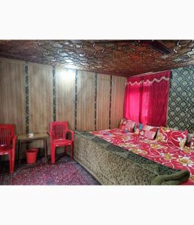 Dal Lake House | Island