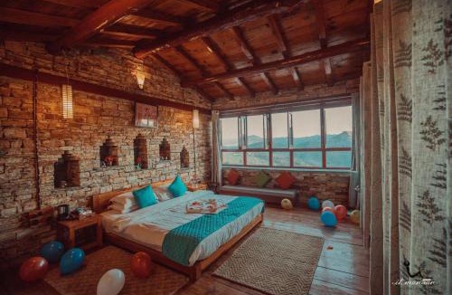 Kaul Cabin | Itmenaan Estate, Binsar Himalayas