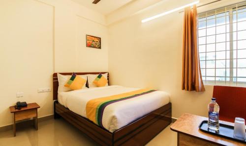Tirupati Hotel | Itsy Hotels Riyas Grand