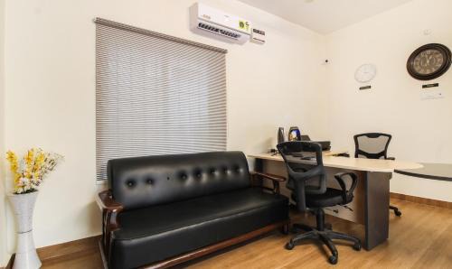 Tirupati Hotel | Itsy Hotels Riyas Grand