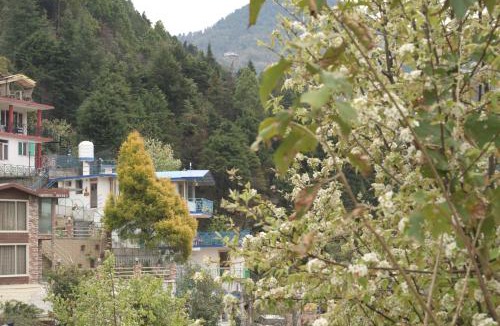 Mussoorie House | Jaadooghar Rainbow Farms