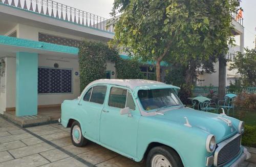 Keshav Nagar Bed & Breakfast | Jai Vilas - A heritage Stay