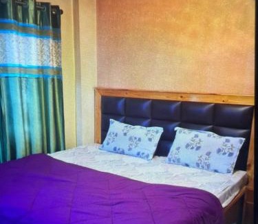 Shimla Bed & Breakfast | Jakhu heights B&B