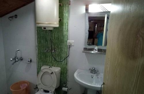 Kedarnath House | Jalaram Guest House