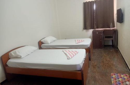 Karur Hotel | jambu's residence