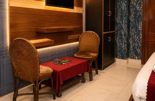 Solan Hotel | Jannat Hotel - Solan