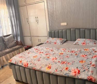 Faridabad House | JBV HOMES A very friendly and peaceful place