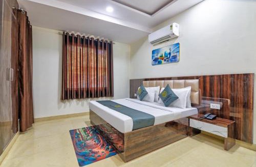 Delhi Hotel | Jeet Residency By TWAMEV Near Anand Vihar Railway Station
