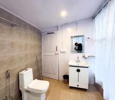 Banjar Cabin | jibhihomesteadcabin