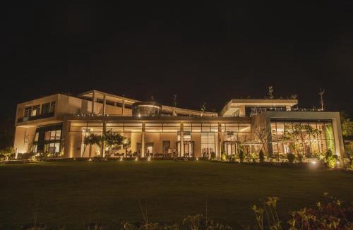 Dhikuli Hotel | Jim Corbett Marriott Resort & Spa
