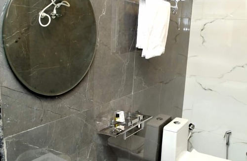 Mhow Hotel | JMC Hotel Safar Inn Mhow