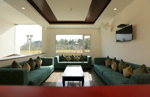 Shimla Hotel | Jungle Livinn