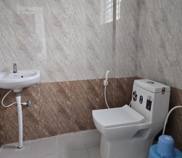 Narayanapura Bed & Breakfast | K Nelickel Home Stay