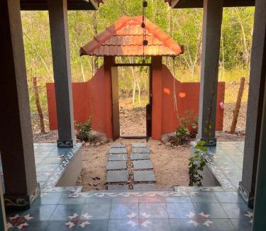 Ponmundi House | Kabani By Kallar