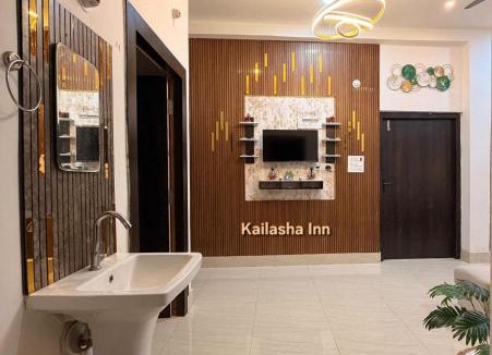 Deoghar House | Kailasha Inn-By Safarnama Stays 300mts from Baba Baidyanath Temple