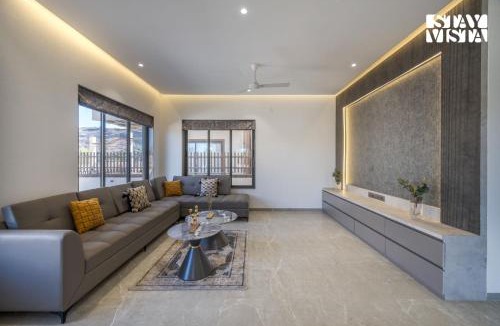 Kune Village Villa | Kairo by VEO - Part of StayVista with Pool & Lawn