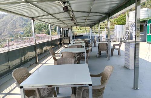 Tehri Hotel | Kamal Residency By UK SEASON Kanatal