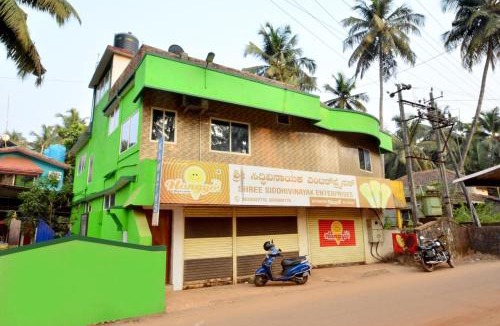 Murudeshwara House | Kamath Home Stay