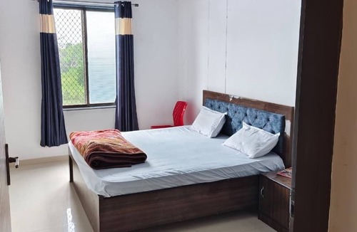 Karnaprayag Hotel | Kanak Hotel & Restaurant
