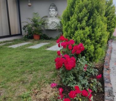 Ujjain Villa | Kanakdhara farmhouse