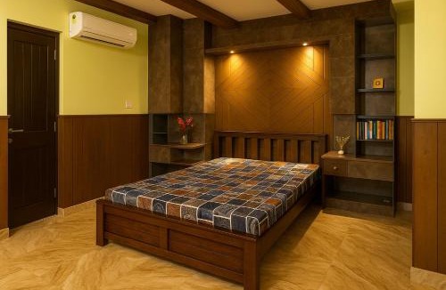 Kangra Ski Chalet | Kangra Fort Retreat- Vacation Rental