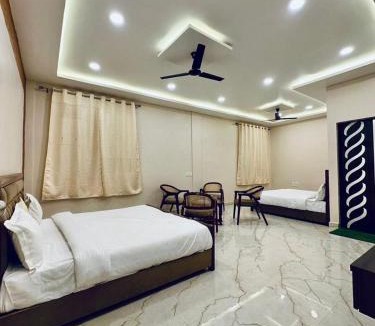 Bhopal Hotel | Kanha Green