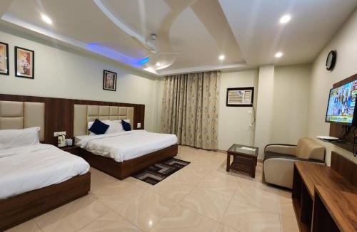 Katra Hotel | Kanta International near katra railway station