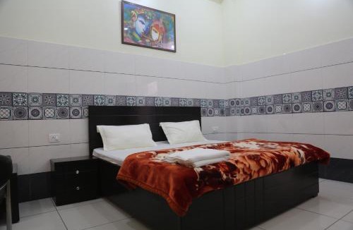 Haridwar Hotel | Kanta Sant Ram Aashram