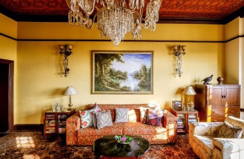 Sonwar Bagh House | Karan Mahal Dal View