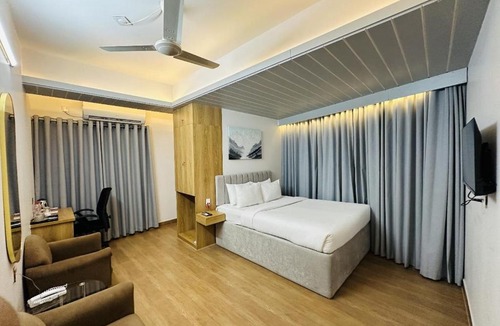 Bhadra Hotel | Kazi Castle Rajshahi